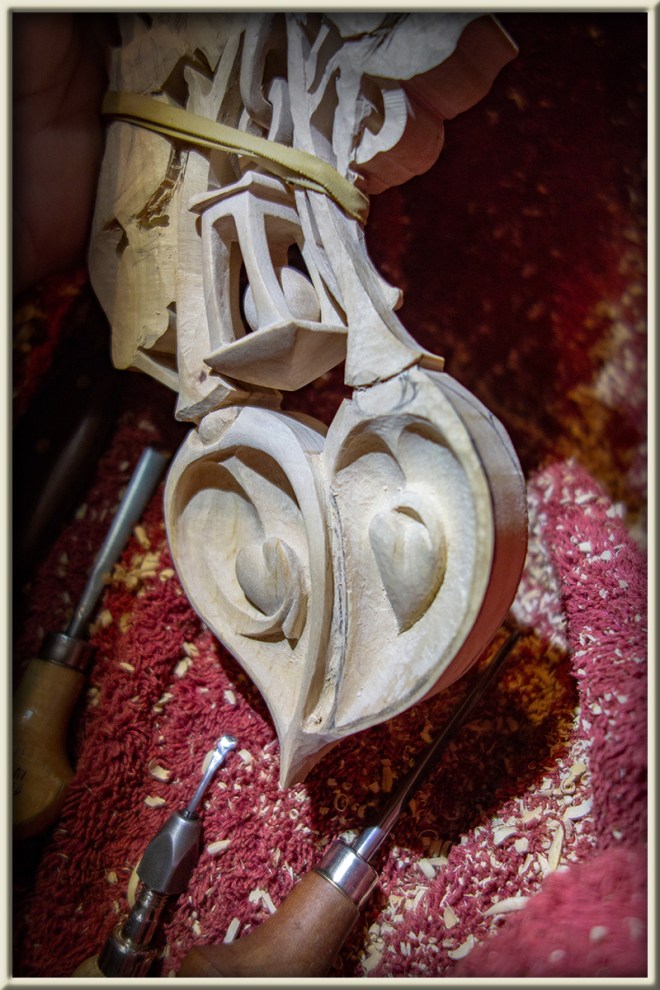 Bound Heart Lovespoon WIP - 26_08_2018_02 800W 800W