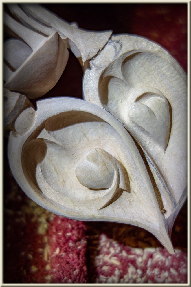 Bound Heart Lovespoon WIP - 26_08_2018_03 800W 800W